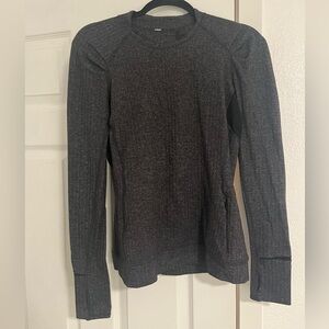 Lululemon long sleeve running top